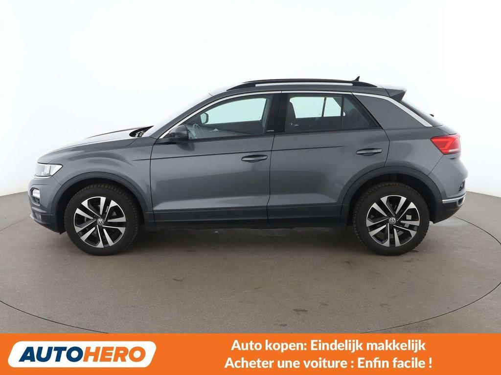 Volkswagen T-Roc 1.5 TSI ACT United (automatique), Autos, Volkswagen, Argent ou Gris, Achat, https://public.car-pass.be/vhr/43c1700b-a35f-467c-935e-40de1ba18f66
