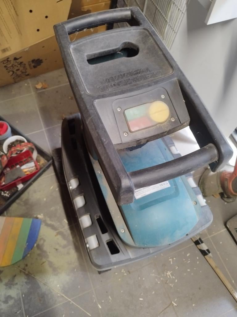 Makita ud 2500, Tuin en Terras, Hakselaars, Ophalen