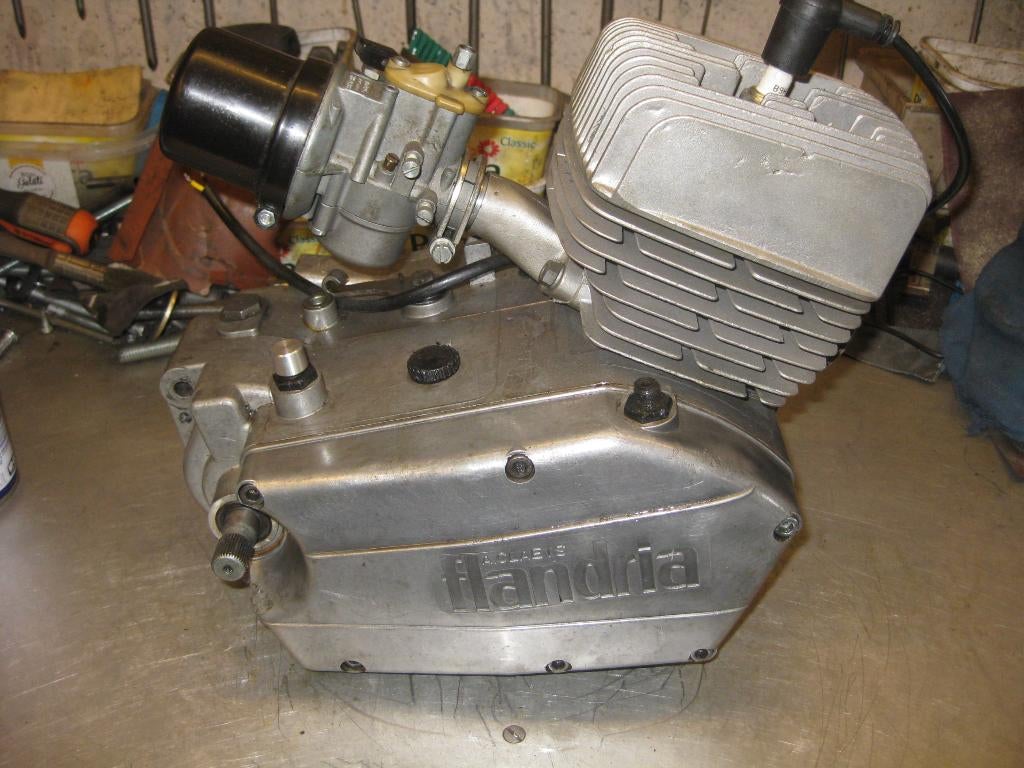 Moteur FLANDRIA Record 4, Enlèvement, Comme neuf, Bloc, Autres marques