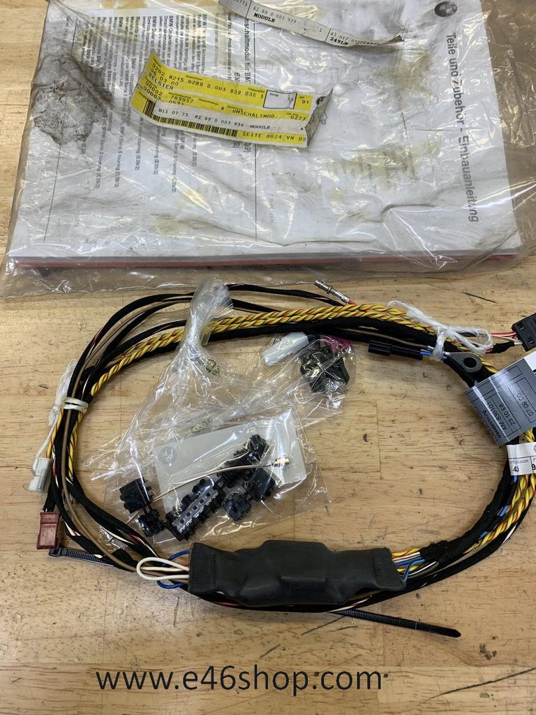 Audio omschakelamodule BMW E39 OE 82890003939, Auto diversen, Autoradio's, Ophalen of Verzenden, -, -, -