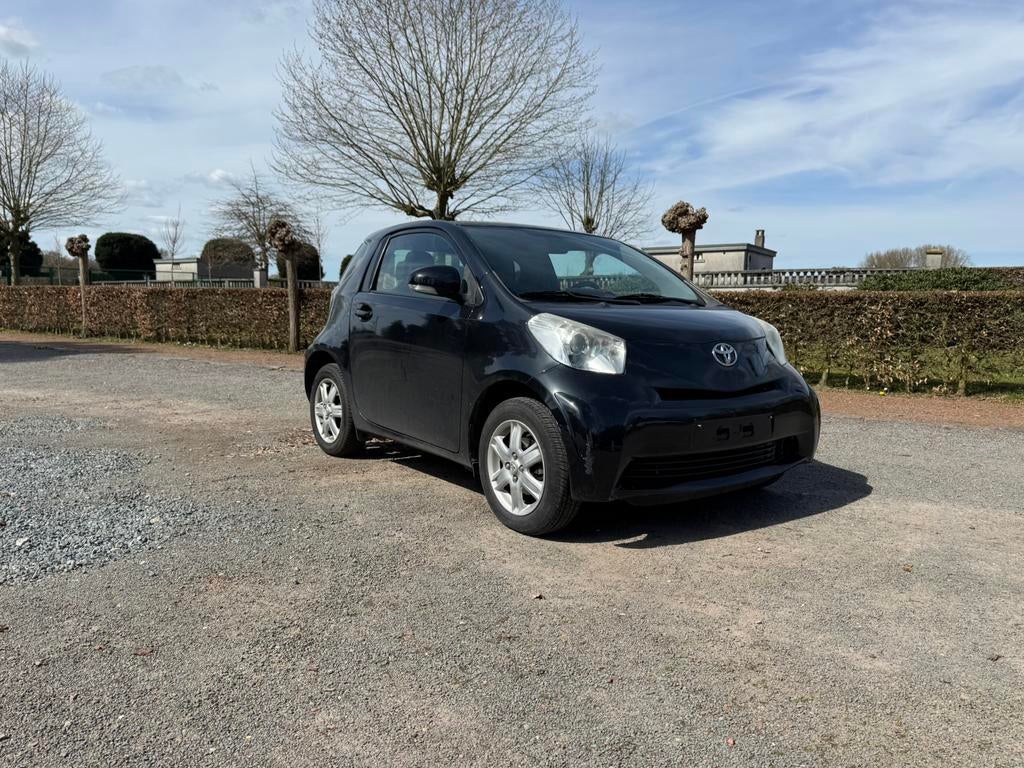 Toyota IQ 1.0 i roule nikel avec cuir, Autos, Toyota, Achat, Intérieur cuir, Particulier, Essence
