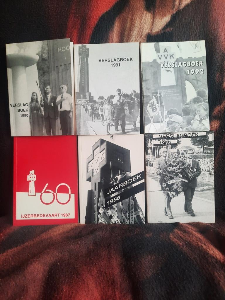 6 boekjes IJzerbedevaart 1987 t.e.m. 1992 + Extra´s, Enlèvement ou Envoi, 20e siècle ou après, Utilisé