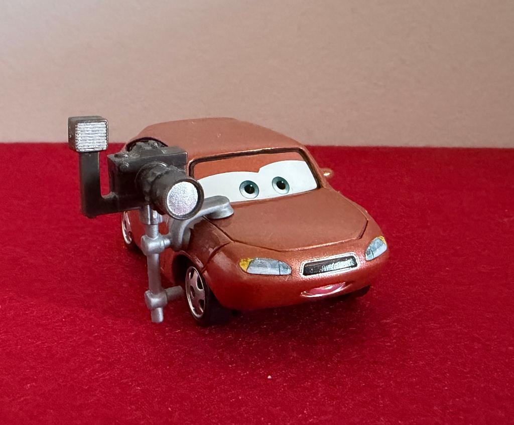 DISNEY CARS Cora Cooper Diecast 1:55, Ophalen of Verzenden, Nieuw, Auto