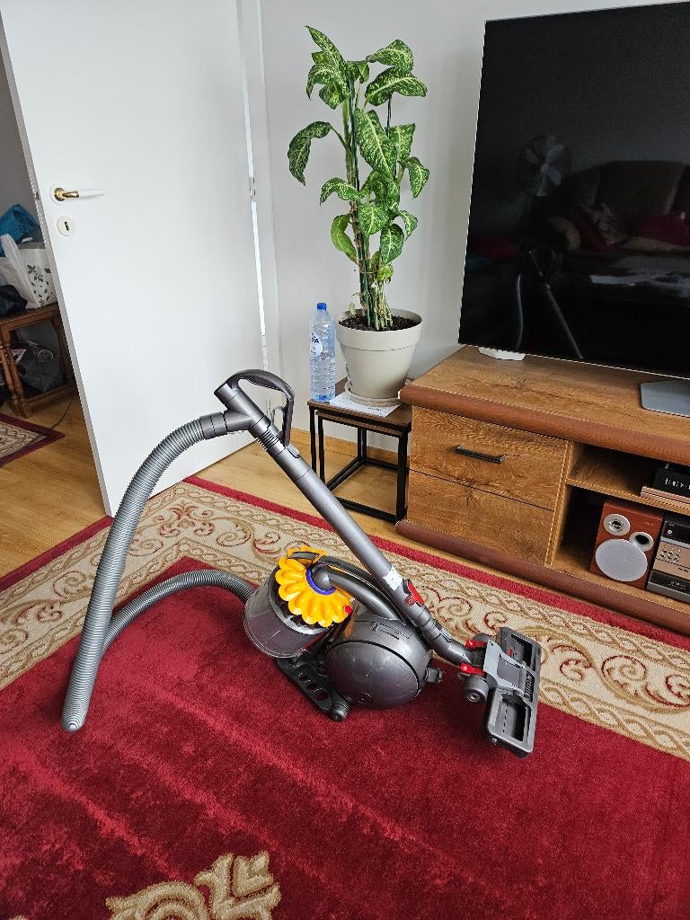 Aspirateur sans sac Dyson, Enlèvement, Comme neuf, Réservoir, Aspirateur