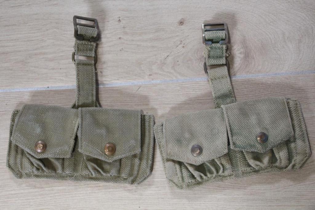 GB WW2  paire de "pattern 37 cartridge carriers", Collections, Envoi, Armée de terre, Vêtements ou Chaussures