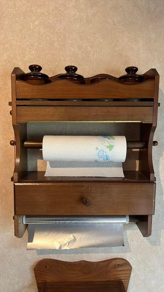 Wandkastje voor keuken, Ophalen