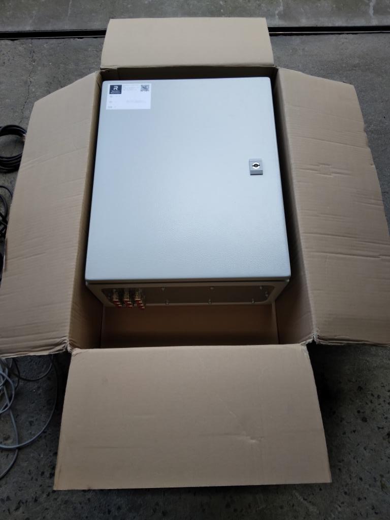 Automatisme en aluminium REYNAERS pour fenêtre coulissante, Bricolage & Construction, Enlèvement, Neuf, Aluminium, Baie vitrée coulissante