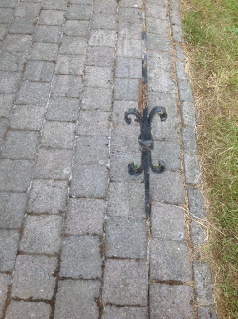 IJzerwerk voor op gevel, Doe-het-zelf en Bouw, Ophalen