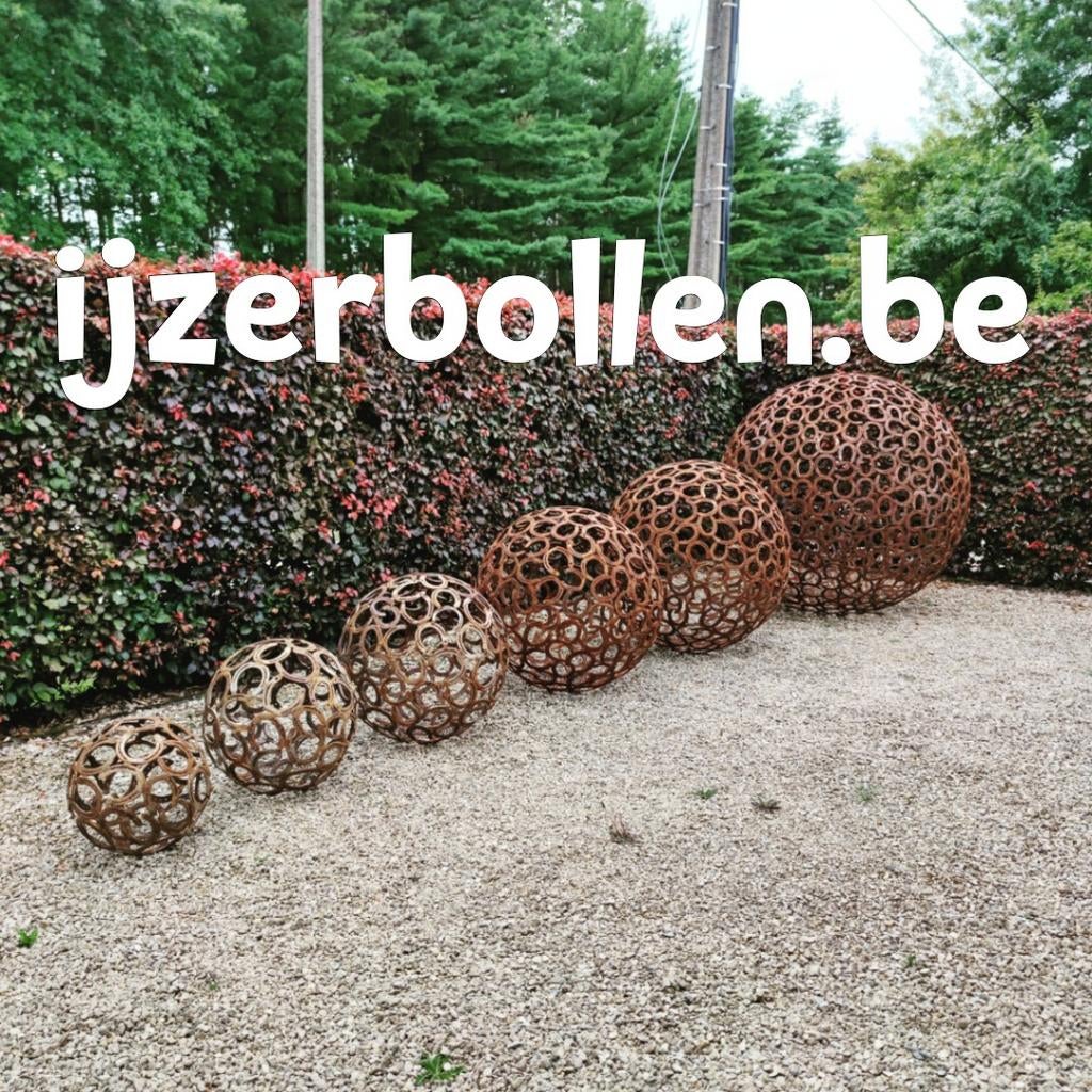 Hoefijzer bollen,vuurkorven en andere decoratie,smeedijzer, Tuin en Terras, Tuinbeelden, Ophalen of Verzenden, Nieuw, Metaal, Overige typen