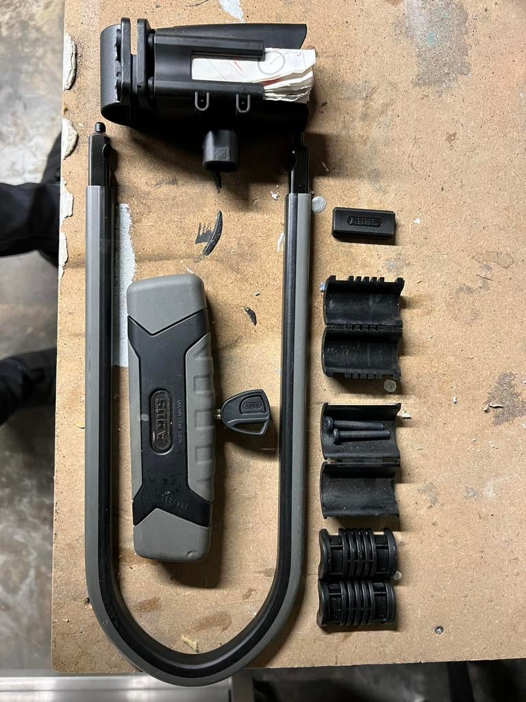 Cadenas velo - Abus Xplus 540, Huis en Inrichting, Badkamer | Complete badkamers, Zo goed als nieuw, Ophalen