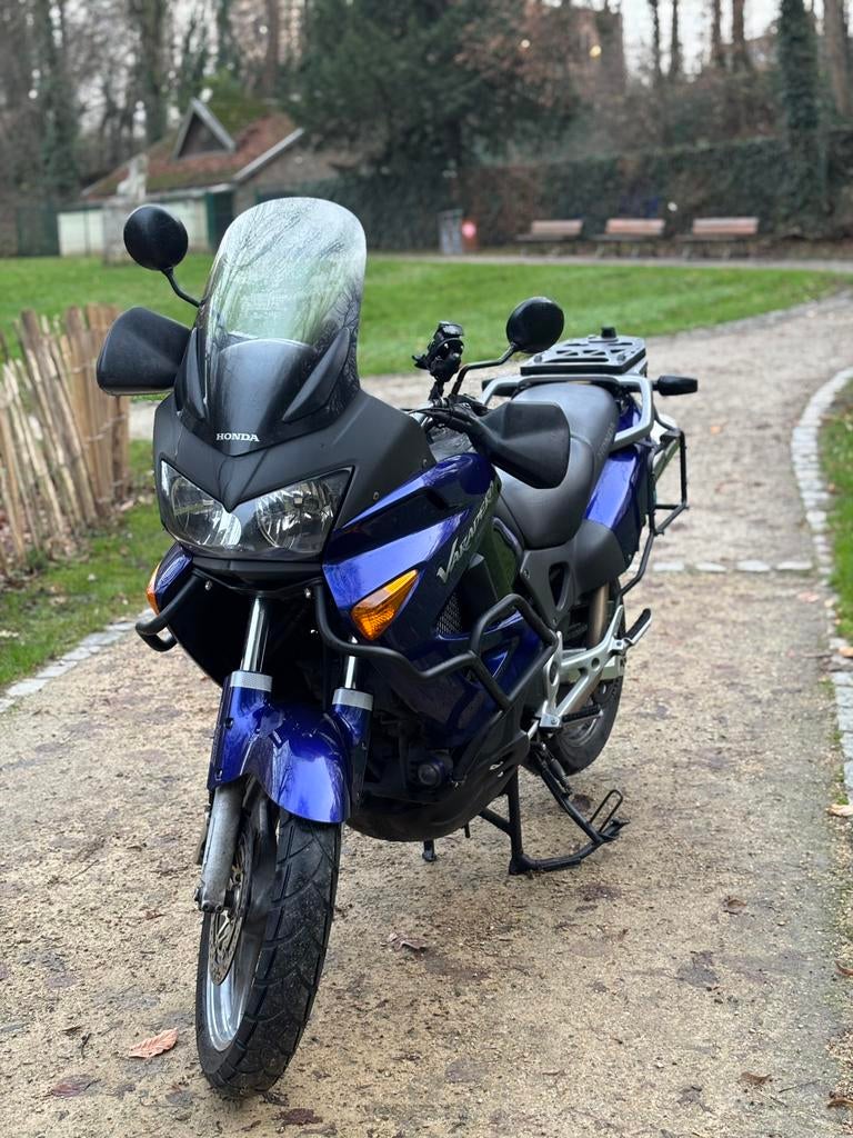 Varadero, Motos, Pièces | Suzuki, Utilisé, Enlèvement ou Envoi