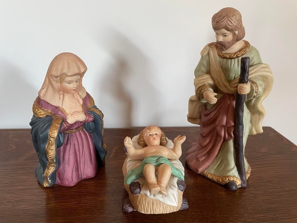 Kerst - deco > porseleinen Jozef en Maria met kindje Jezus, Ophalen, Zo goed als nieuw