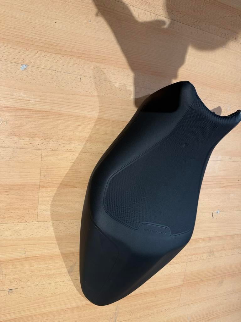 Monster 821 stoel, Ophalen of Verzenden