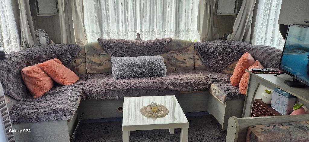 Caravanes, 8 mètres et plus, Coin salon convertible, Poêle, Particulier