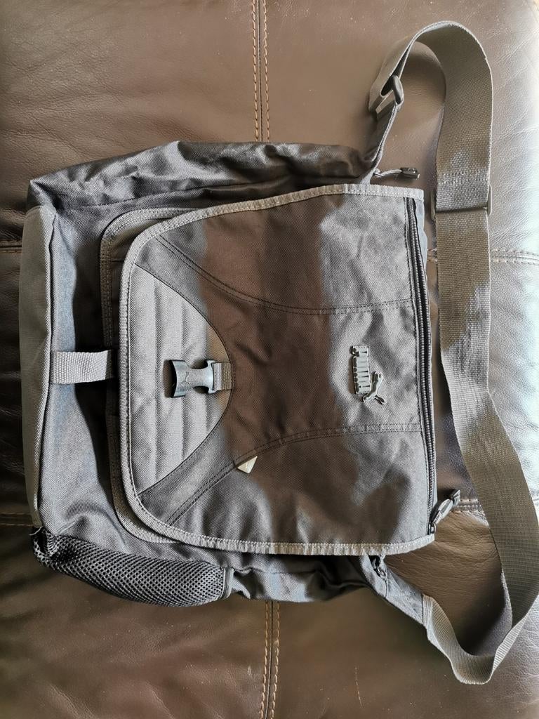 puma, Bijoux, Sacs & Beauté, Sacs | Sacs à bandoulière, Enlèvement, Neuf