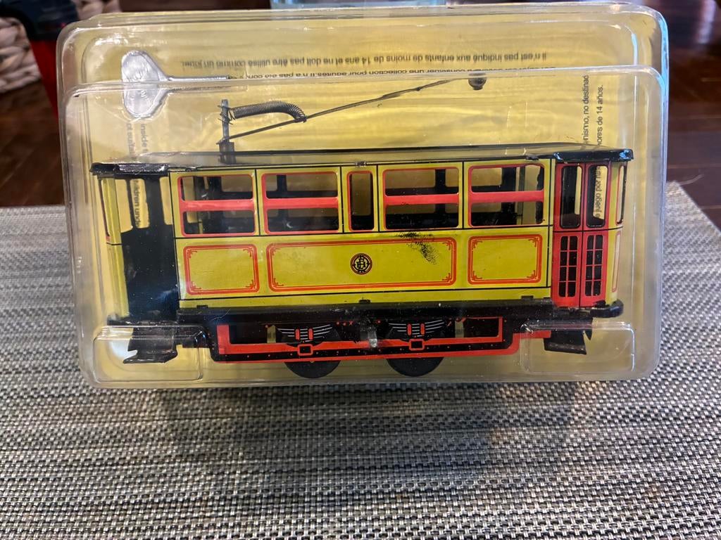 tram tramway en tôle 1/35 paya, Collections, Enlèvement, Neuf, Tram, Modèle réduit