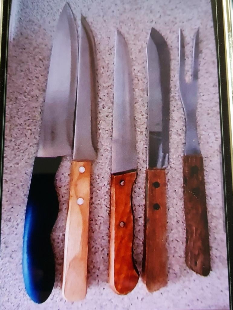 4 couteaux et une fourchette, Ophalen of Verzenden