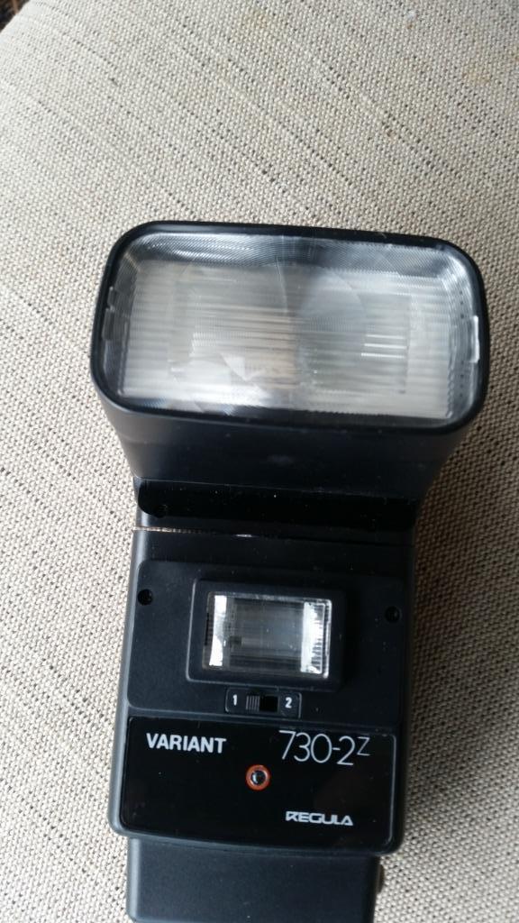 Flash Vivitar 730-2, Audio, Tv en Foto, Foto | Flitsers, Ophalen, Gebruikt, Overige merken
