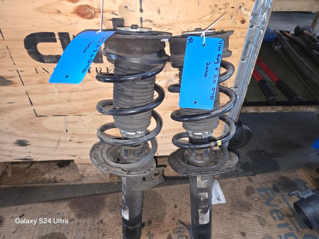 Amortisseur VW Golf 8 2.0 GTD 16V, Enlèvement ou Envoi