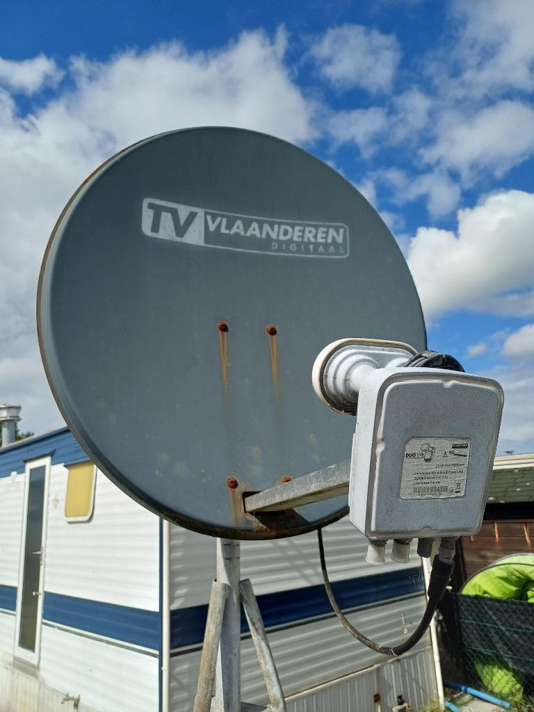 Satellietschotel TV-Vlaanderen met ontvanger, Enlèvement, Utilisé, Antenne (parabolique)