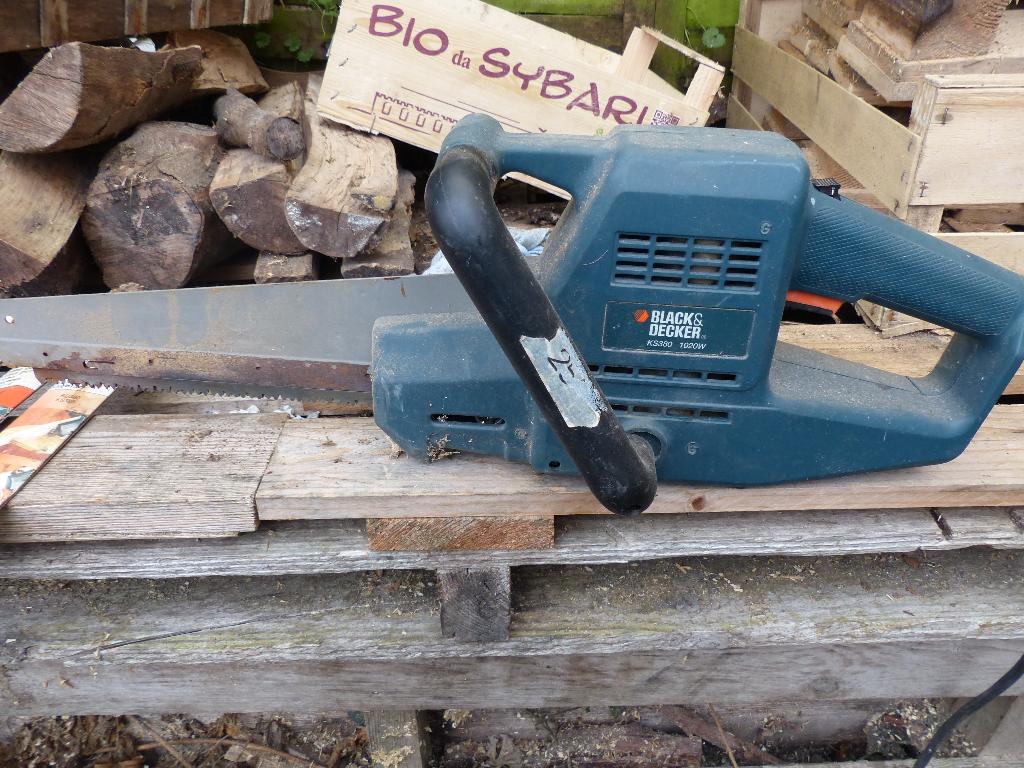 Scie électrique Black/Decker, Bricolage & Construction, Enlèvement, Utilisé, Scie sabre, BLACK&DECKER