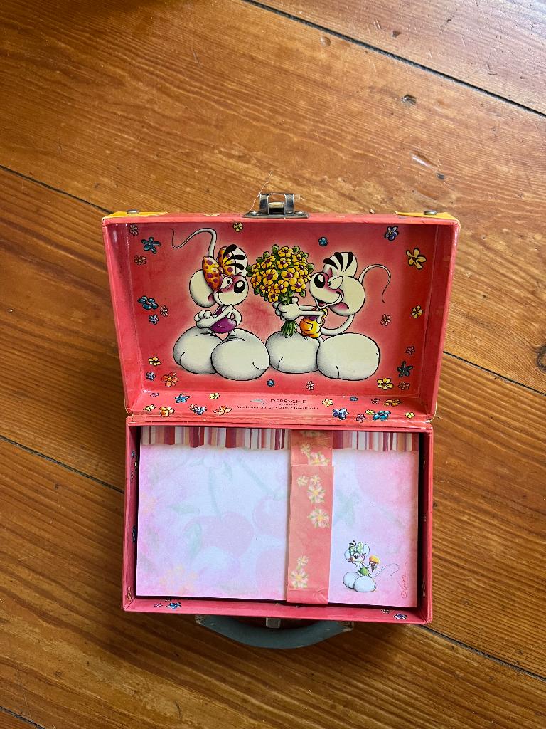 Diddl blaadjes etc, Verzamelen, Ophalen, Diddl, Zo goed als nieuw, Papier, Kaart of Schrift