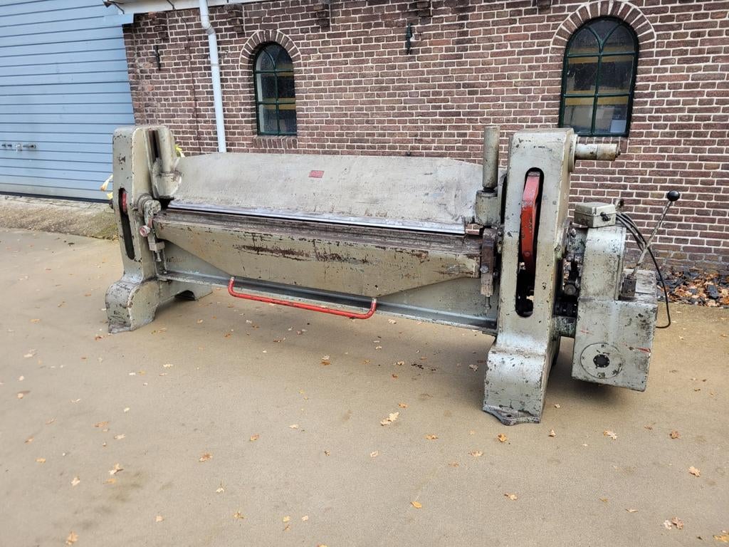 Zetbank kantbank buigbank plaatbuigmachine, Zakelijke goederen, Machines en Bouw | Metaalbewerking, Ophalen