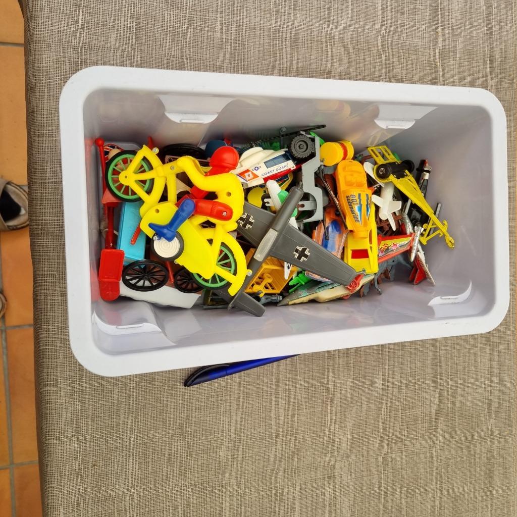 Box met speelgoedjes, Kinderen en Baby's, Ophalen of Verzenden, Gebruikt, Jongen