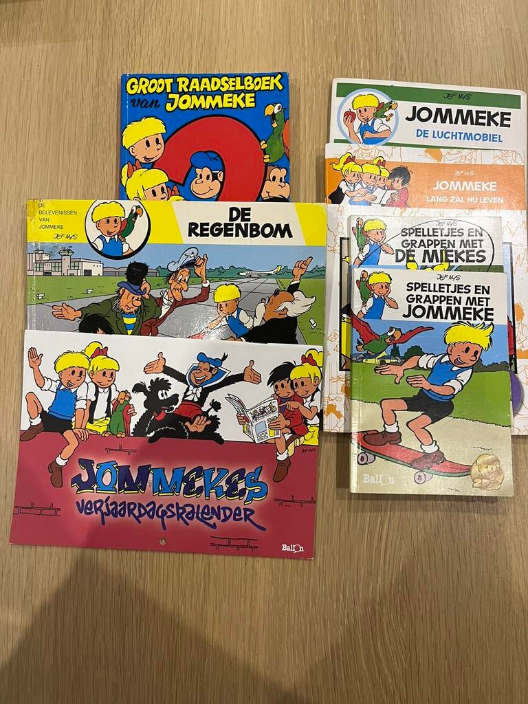Verschillende boekjes en verjaardagskalender Jommeke, Verzamelen, Ophalen of Verzenden, Overige figuren, Boek of Spel