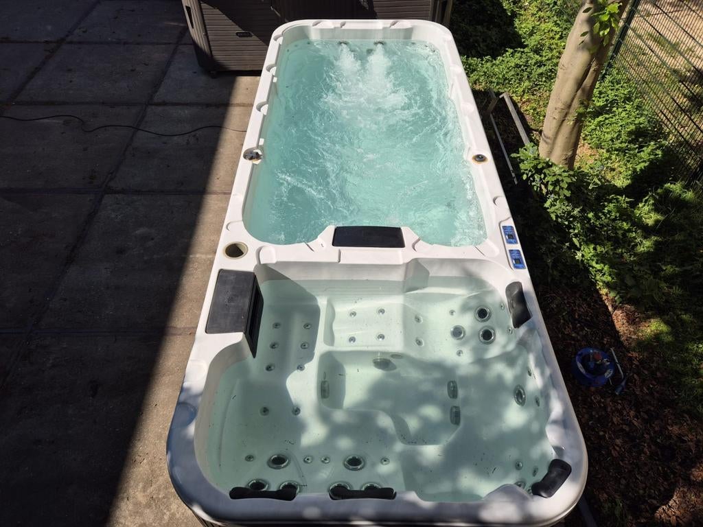 ‍️‼️GIGA ZWEMSPA DUBBELE CABINE ‼️‍️WERKEND TE ZIEN, Jardin & Terrasse, Bains à remous et Spas, Enlèvement ou Envoi, Pompe