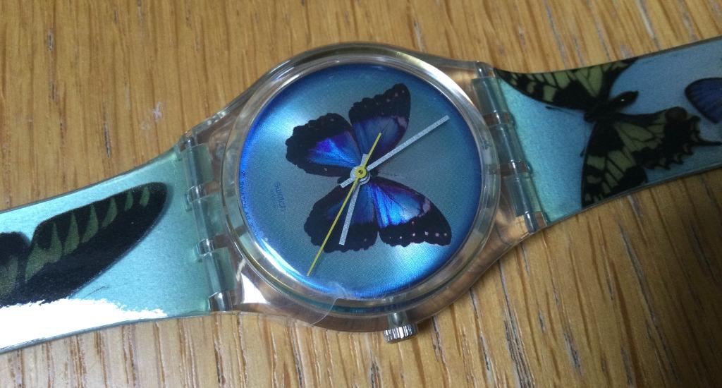 Vintage horloges (2001) Swatch "Butterfly” (nieuw), Handtassen en Accessoires, Horloges | Dames, Ophalen, Nieuw, Swatch