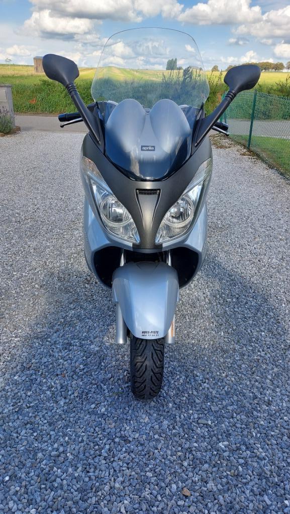Aprilia Atlantic Sprint 500 Maxi Scooter