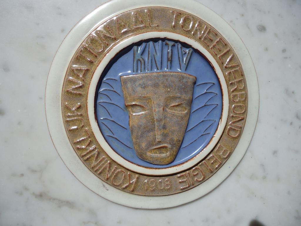 August MICHIELS Oostende keramiek KNTV 1908 toneelverbond, Ophalen of Verzenden