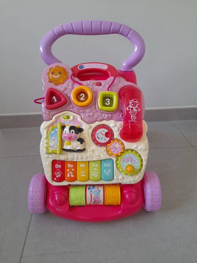 Vtech baby walker/ loopwagentje, Kinderen en Baby's, Ophalen, Gebruikt, 6 maanden tot 2 jaar