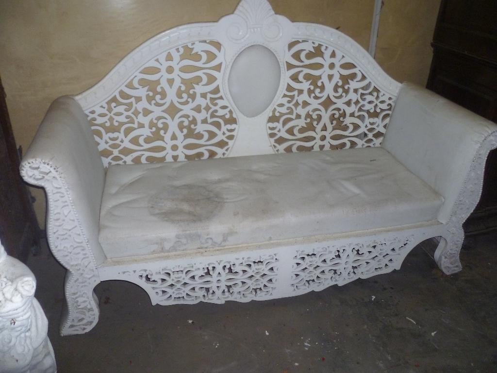 GESCHULPTEERDE GR.  BANK ZETEL, Antiek en Kunst, Ophalen