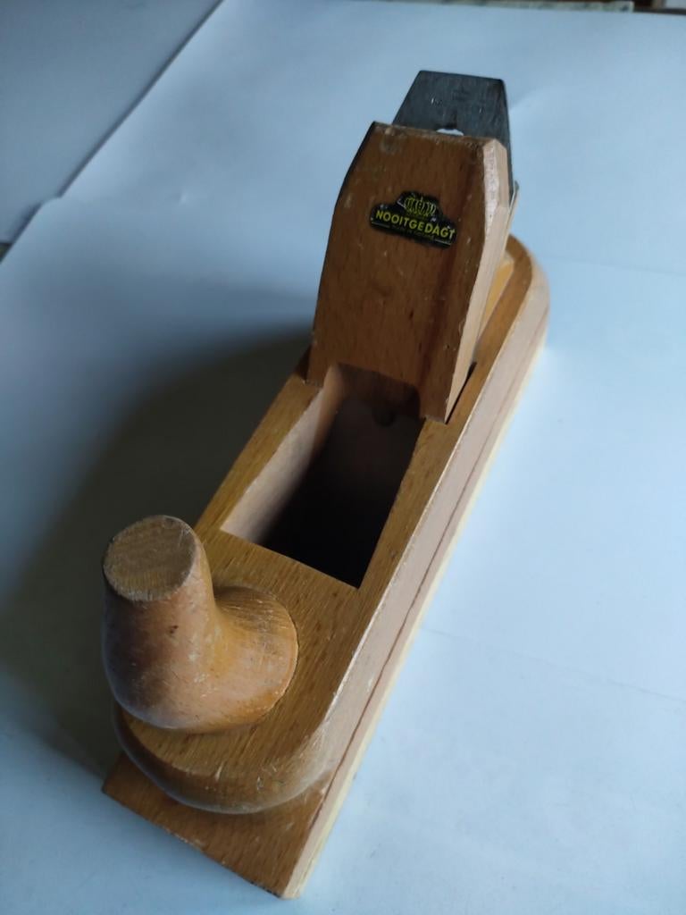 Raboteuse à blocs, raboteuse à bois, jamais portée, en très, Envoi