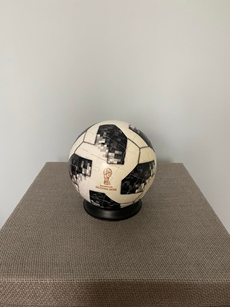 Puzzle 3D balle Coupe du monde 2018, Enlèvement, Comme neuf