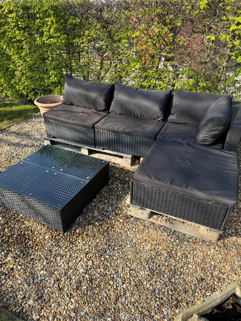 Loungeset hoeksalon + bijpassende kussens, Tuin en Terras, Ophalen, 4 zitplaatsen, Gebruikt, Bank