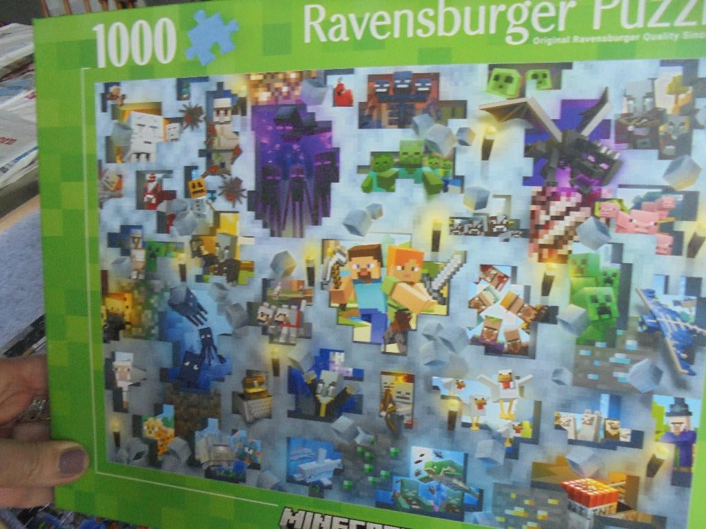Puzzle Ravensburger de 1000 pièces « Minecraft », Enlèvement ou Envoi, 500 à 1500 pièces, Comme neuf, Puzzle