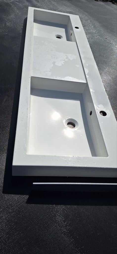 Évier 16048, Enlèvement