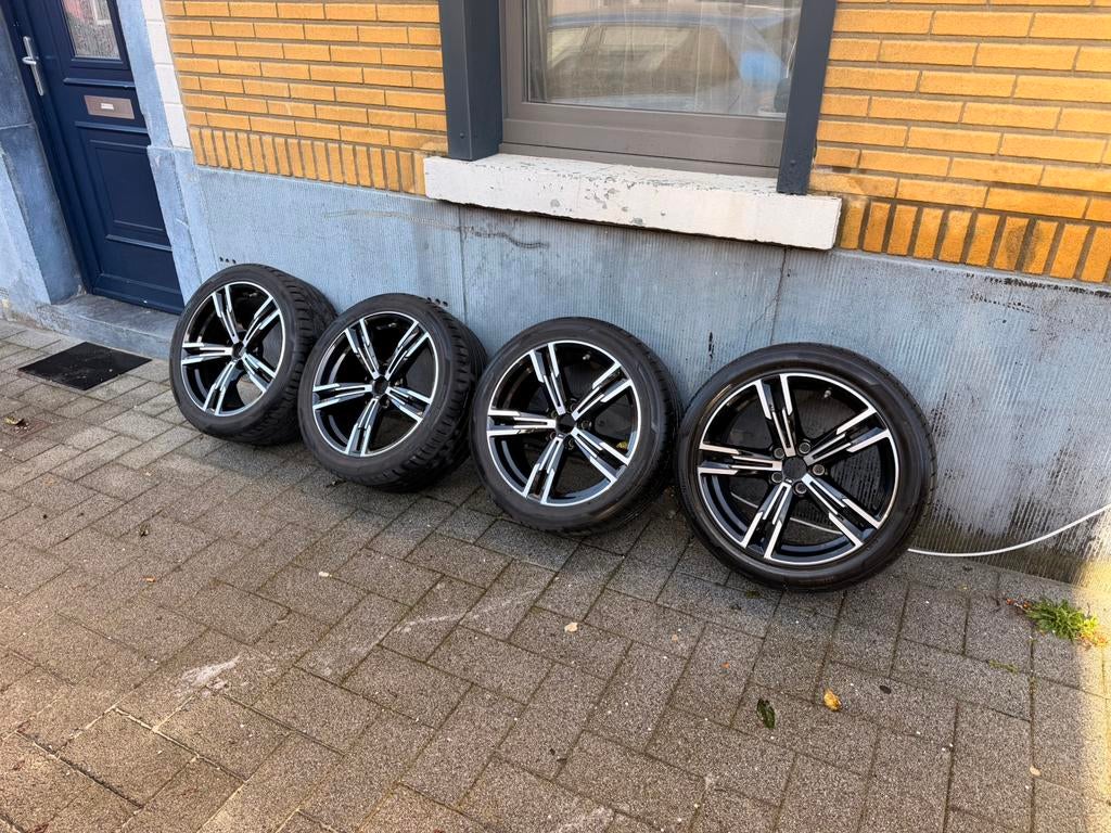 Jante BMW 18", Autos : Pièces & Accessoires, Pneus & Jantes, Autre, Pneu(s), Enlèvement, Autre