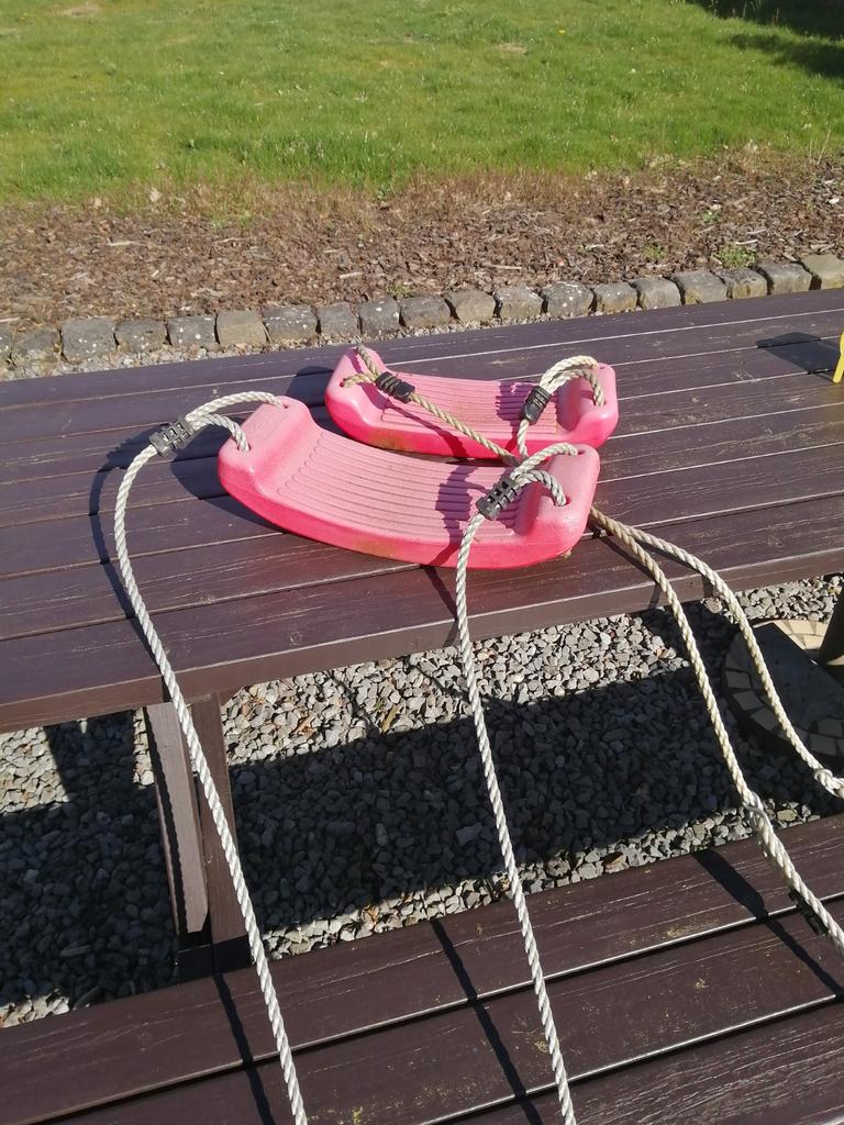 2 schommelzitjes, Kinderen en Baby's, Ophalen