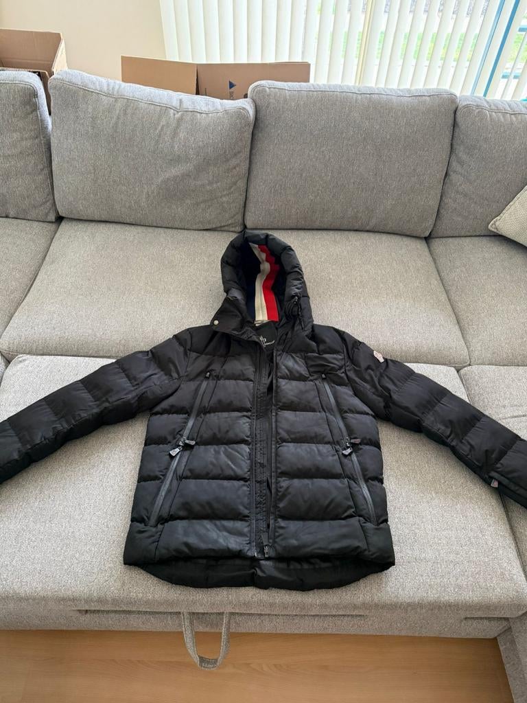 Moncler Grenoble Jacket, Vêtements | Hommes, Moncler, Enlèvement ou Envoi, Comme neuf, Taille 48/50 (M)