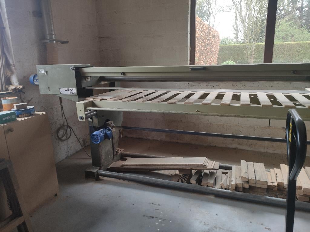 Ponceuse à bande, Articles professionnels, Machines & Construction | Travail du bois, Enlèvement