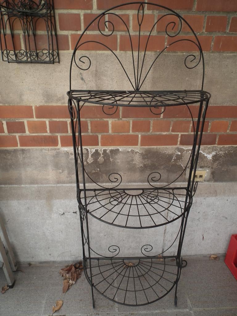 Zwart metalen rek (H 140 cm/ breedte 58 cm/D 31 cm), Ophalen, Gebruikt