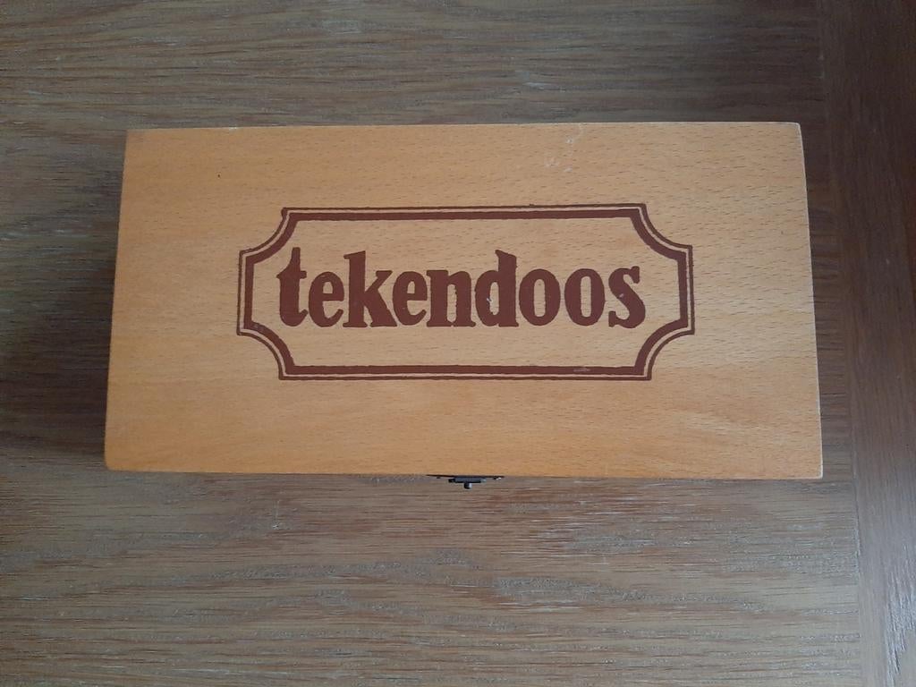 Houten opbergdoos tekenmateriaal, Hobby & Loisirs créatifs, Dessin, Enlèvement