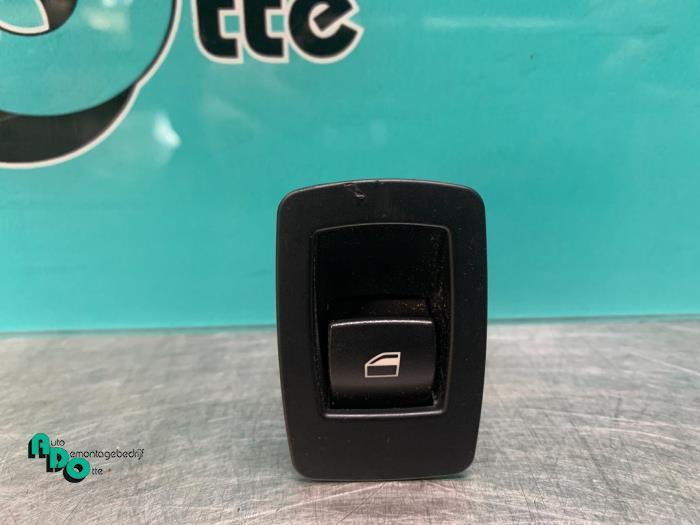 Elektrisch Raam Schakelaar van een BMW 3-Serie (3-Serie 04-), Gebruikt, -, -, Ophalen of Verzenden