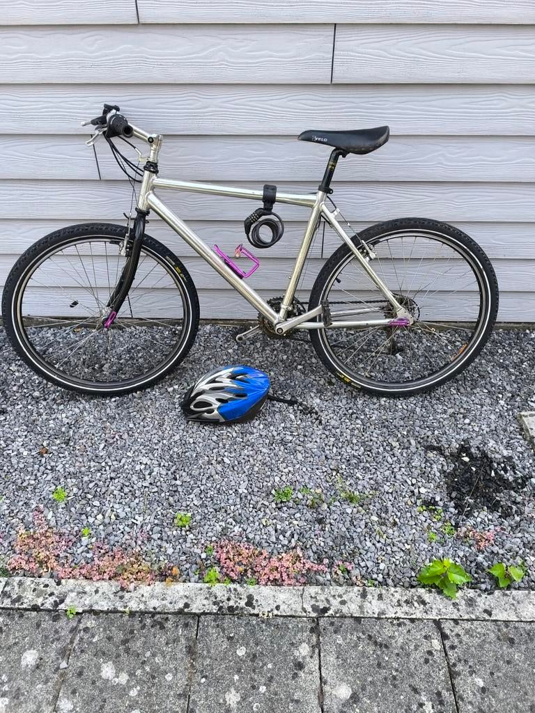 Vélo pour hommes ou adolescents, Vélos & Vélomoteurs, Vélos | Hommes | Vélos de sport & Vélo de randonnée, Utilisé, Enlèvement