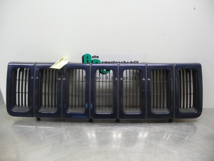 Calandre d'un Jeep Grand Cherokee, Jeep, -, 3 mois de garantie, Utilisé