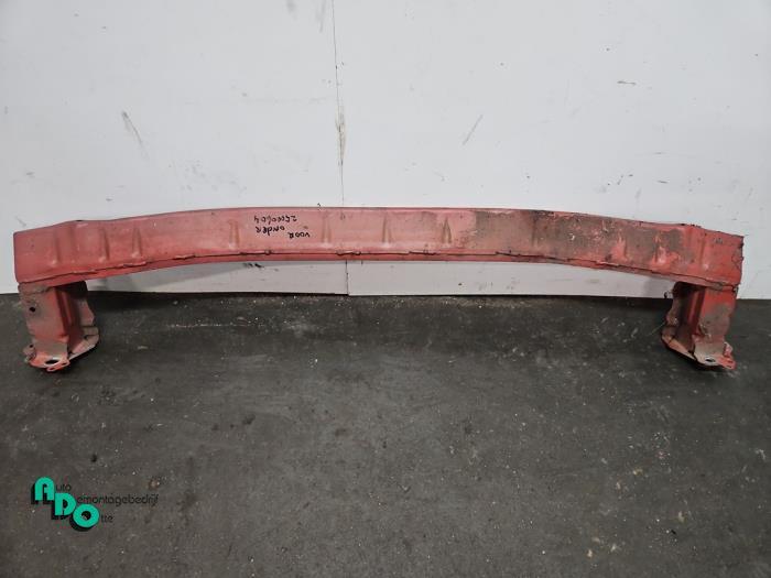 Bumperframe voor van een Suzuki Alto (Alto 09-), Gebruikt, -, -, Ophalen of Verzenden